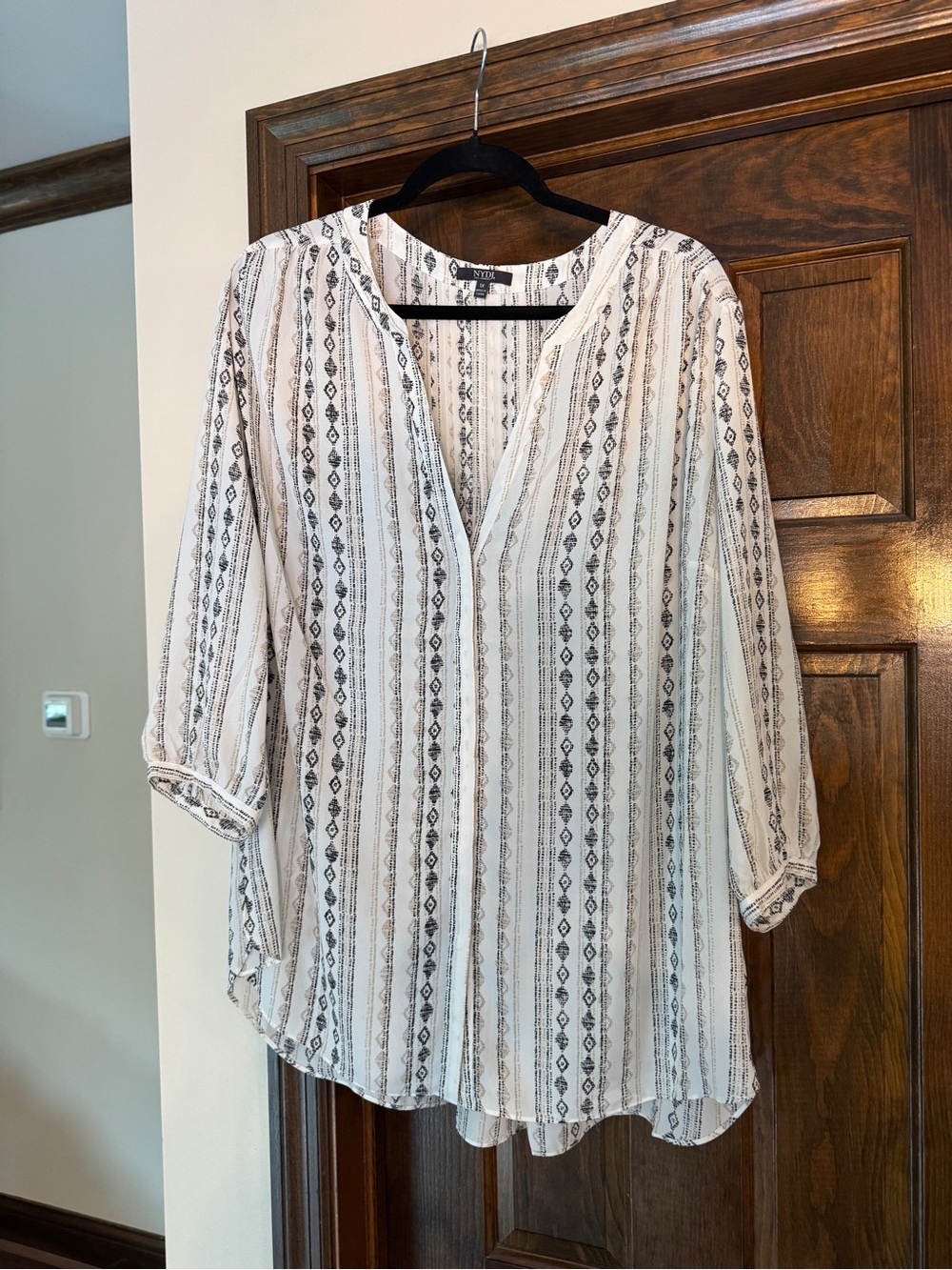 NYDJ White Tunic with Black and Tan Stripe Pattern NWOT